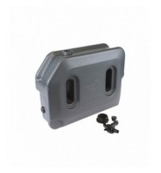 Tanks & Mounts - Pro Water Tank With Tap / 20L - by Front Runner - outpost-shop.com