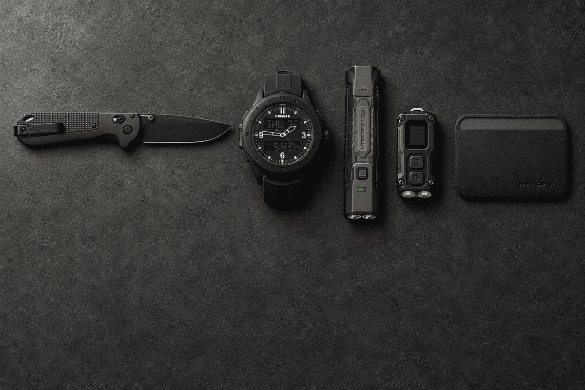 Black EDC : 15 objets du quotidien tout en noir