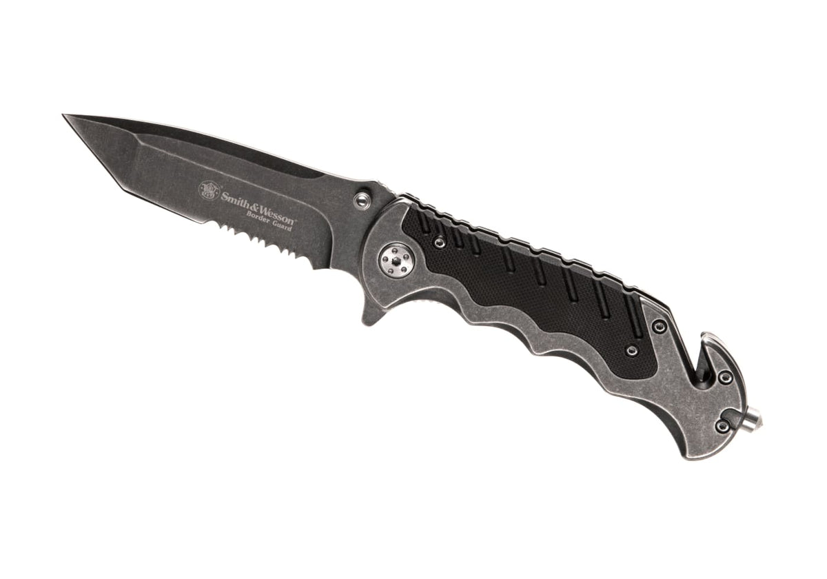 Smith & Wesson Border Guard SWBG10S Serrated Tanto Folder