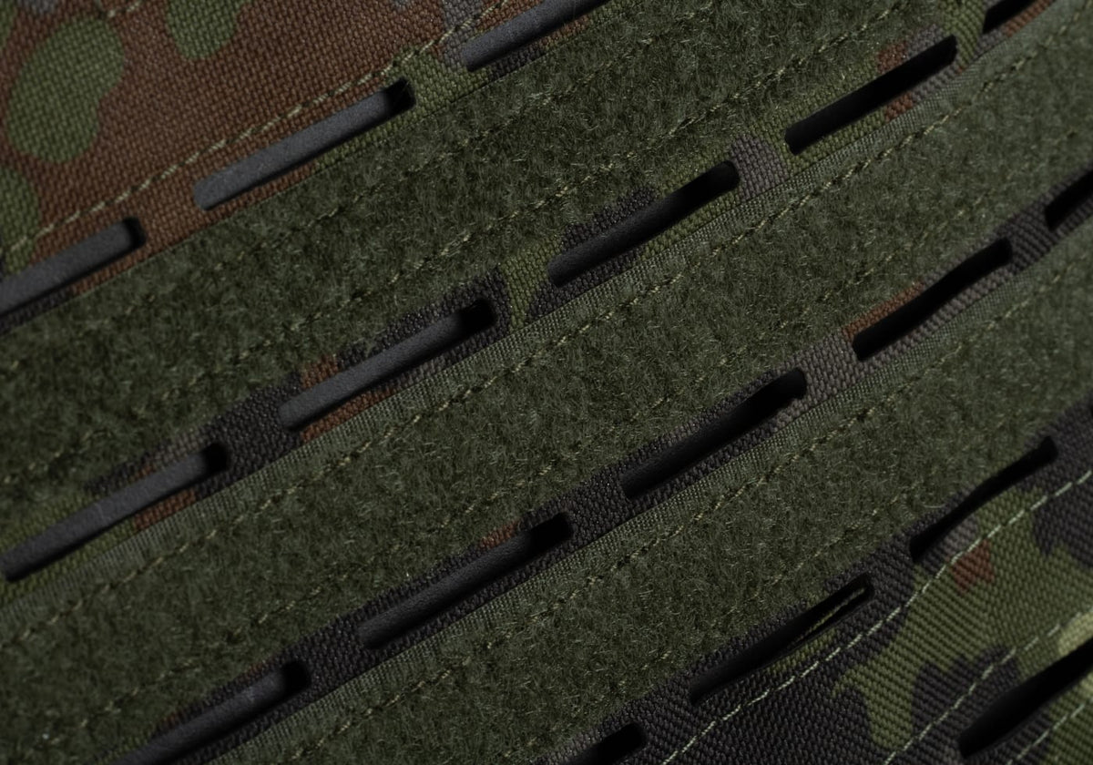 Invader Gear Reaper Plate Carrier - Flecktarn
