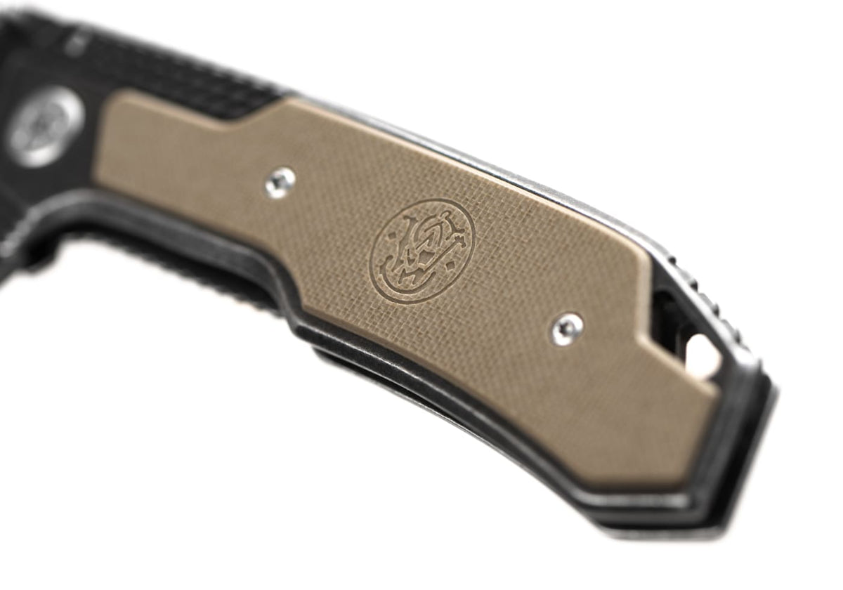 Smith & Wesson SW609 Liner Lock Folding Knife - Black