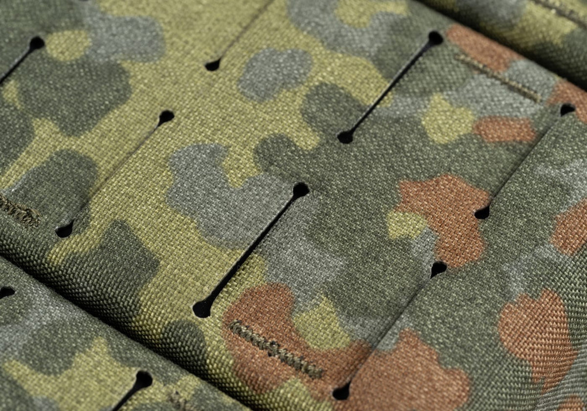 Templar's Gear CPC 3x1 AR/AK Shingle Panel Gen 5 - panneau frontal 3 chargeurs - Flecktarn