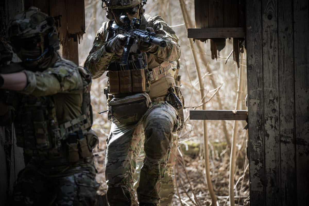 Clawgear Operator Plate Carrier Clawgear