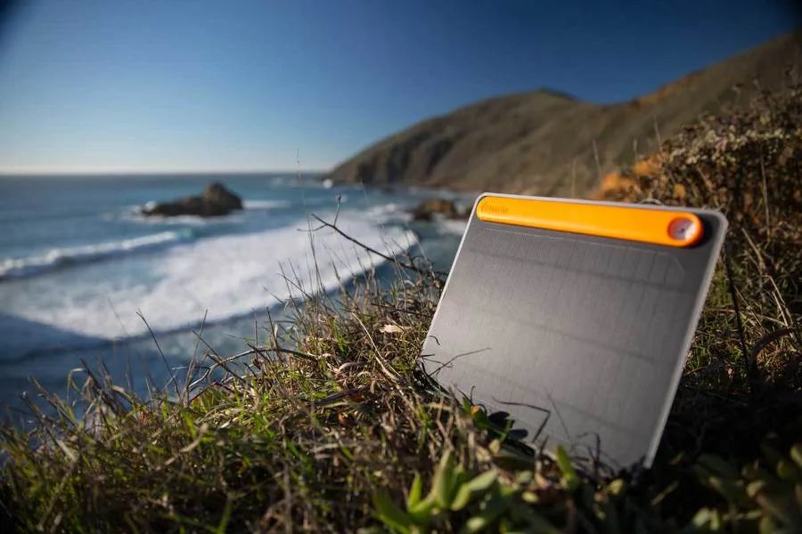 BioLite SolarPanel 5+ - panneau solaire 5 W avec batterie