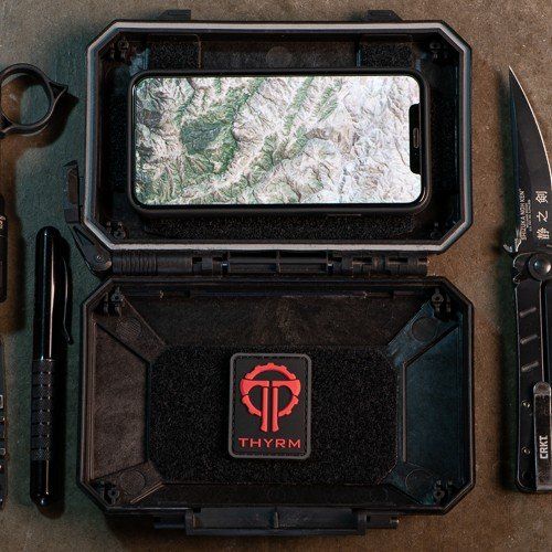 Batteries et chargeurs - Thyrm | DarkVault™ Comms Critical Gear Case - outpost-shop.com