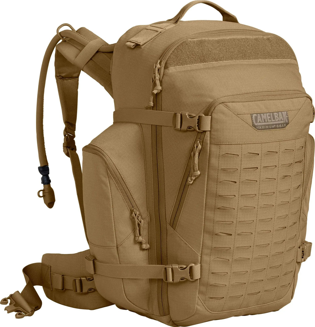 Sacs à dos 30 à 50 litres - Camelbak | BFM™ 3L Mil Spec Crux - outpost-shop.com