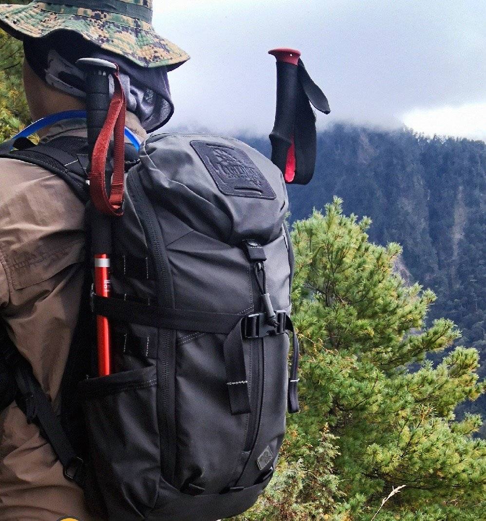 Sacs à dos 20 litres et moins - Magforce | IMBS 20" Pioneer Backpack - outpost-shop.com