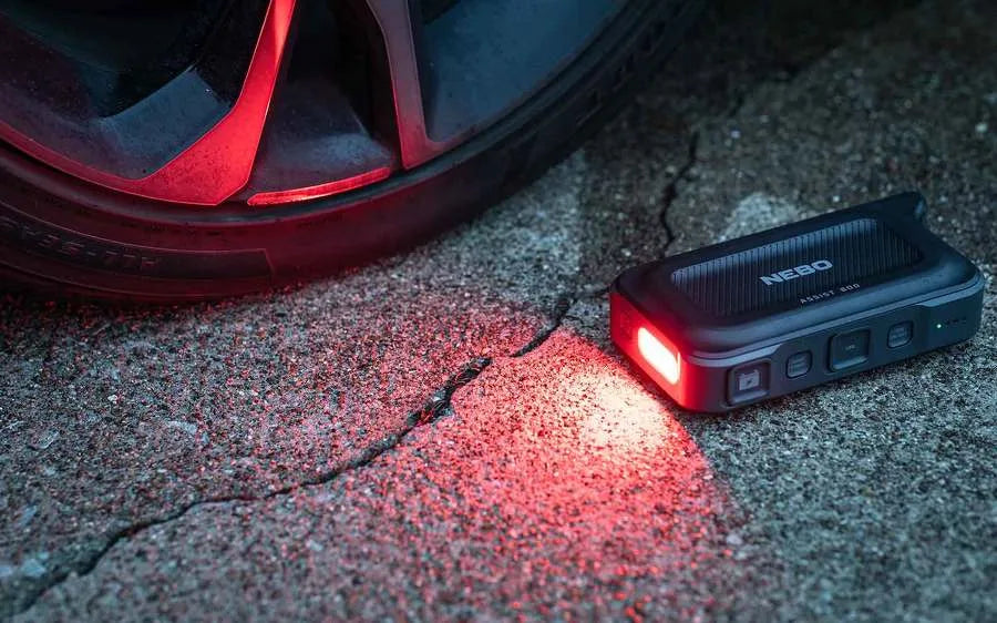 Nebo Assist 800 - démarreur 800 A et powerbank