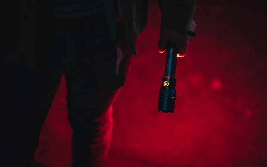Nebo Slyde King 2K - lampe torche et lampe de travail 2000 lm