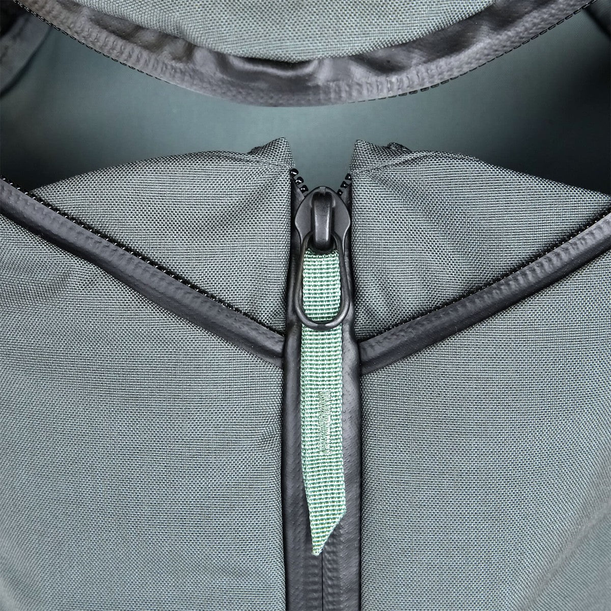 Sacs à dos 20 à 30 litres - Mystery Ranch | Catalyst 22 - outpost-shop.com