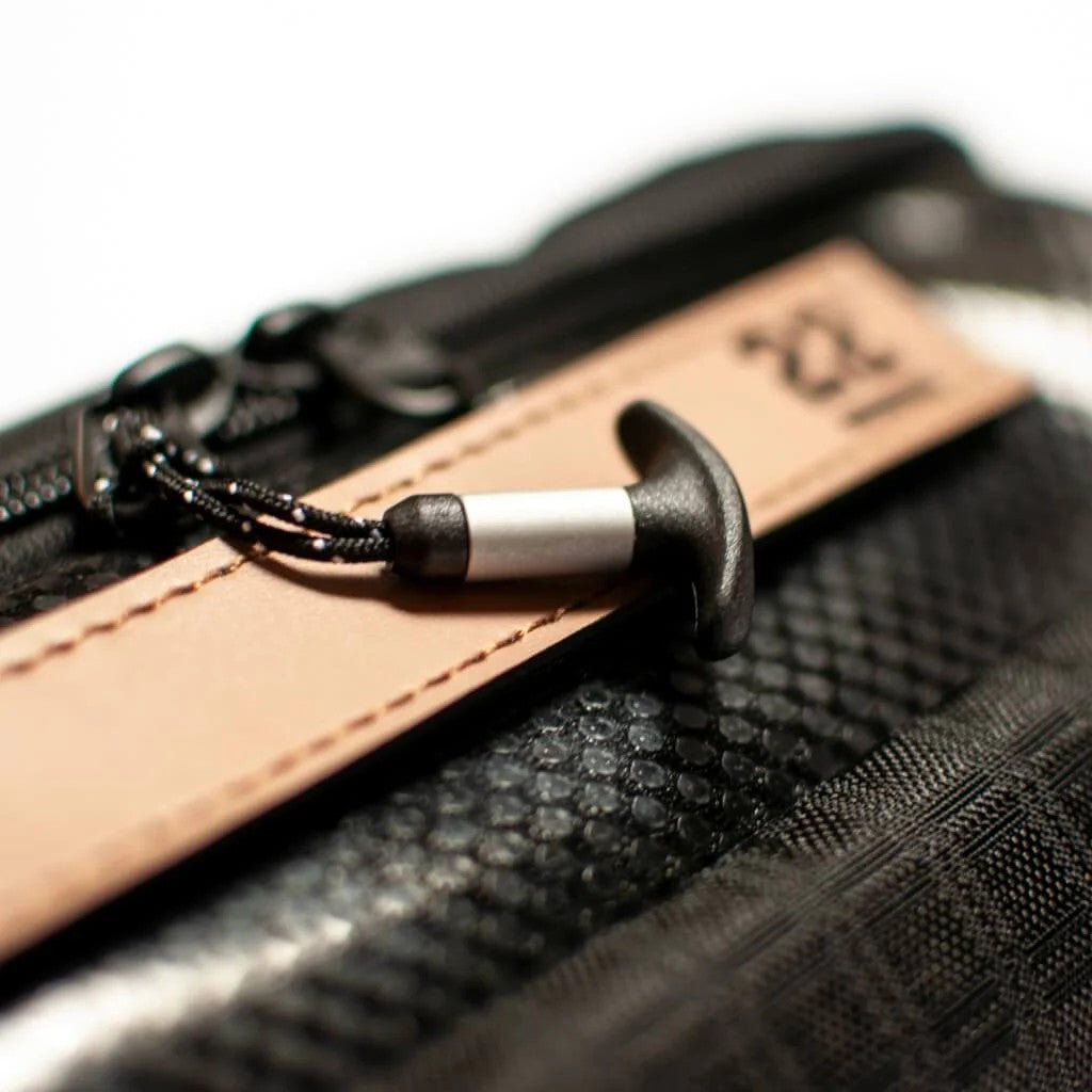 Pochettes & Sacoches - STEP 22® | T-Puller Zipper Pulls - outpost-shop.com