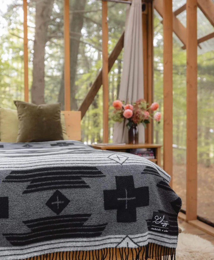 Couvertures - S&A | Legacy Jet Dreams - outpost-shop.com