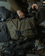 Sacs à dos 20 litres et moins - Triple Aught Design | Parallax Messenger Bag 15L WX - outpost-shop.com