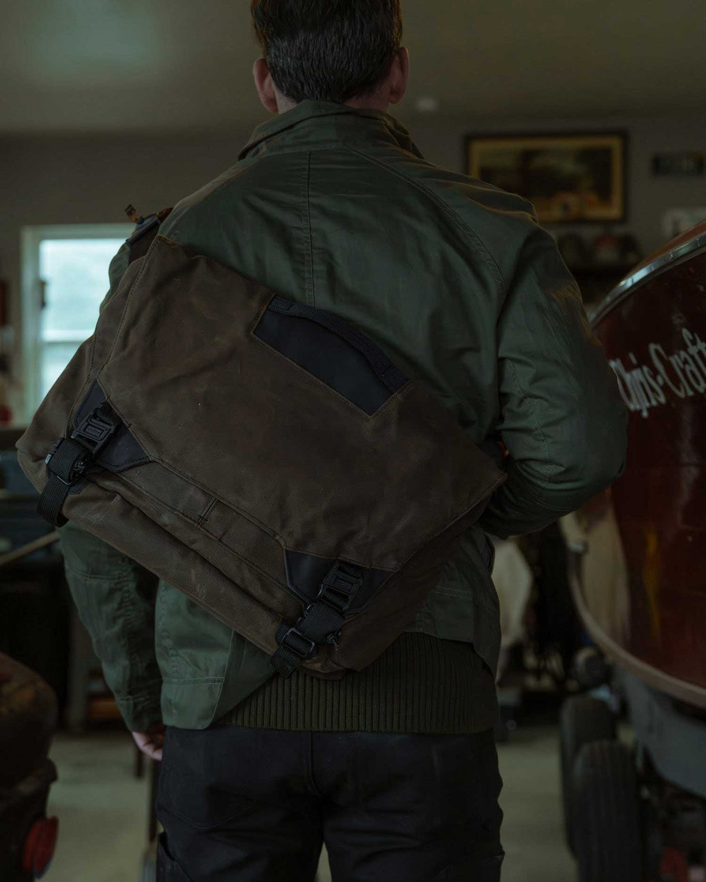 Sacs à dos 20 litres et moins - Triple Aught Design | Parallax Messenger Bag 15L WX - outpost-shop.com