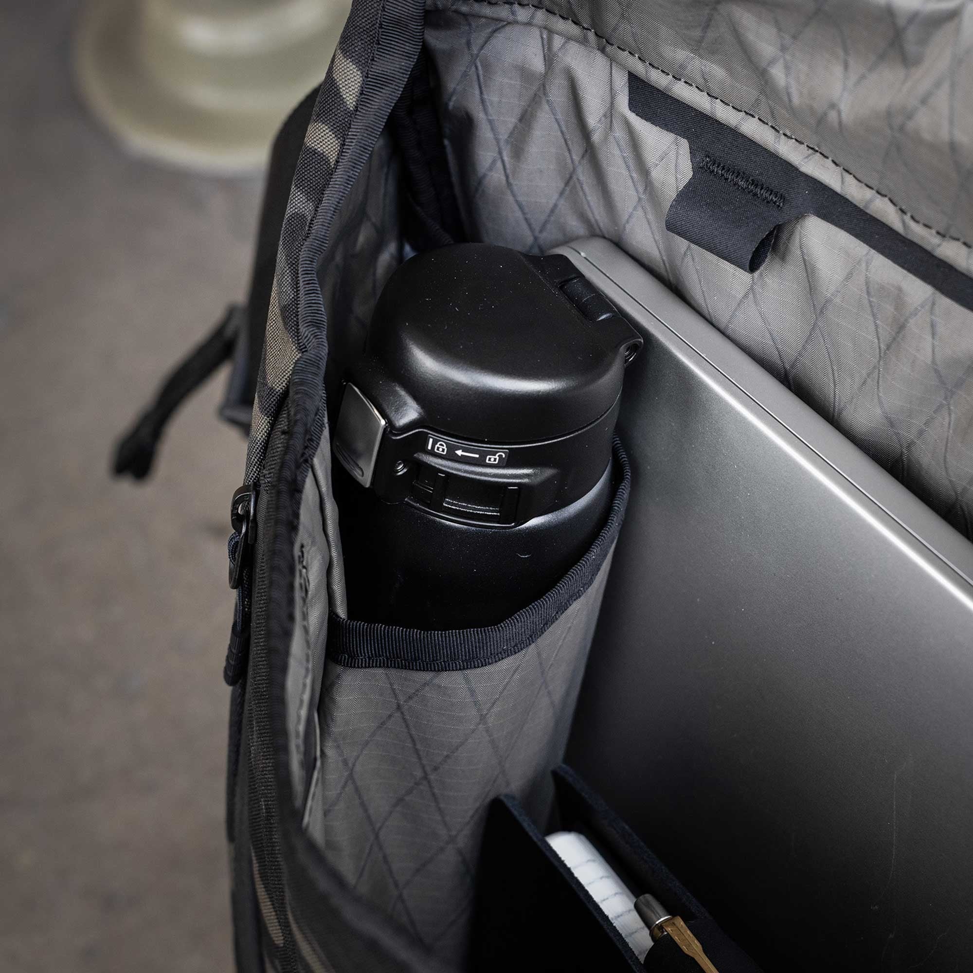 Sacs à dos 20 litres et moins - Triple Aught Design | Parallax Messenger Bag 15L X50 - outpost-shop.com