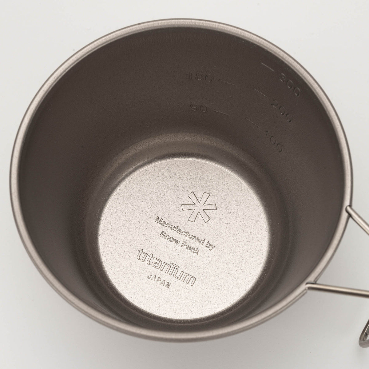 Tasse titane profonde Snow Peak Deep Backpacker’s Cup avec couvercle