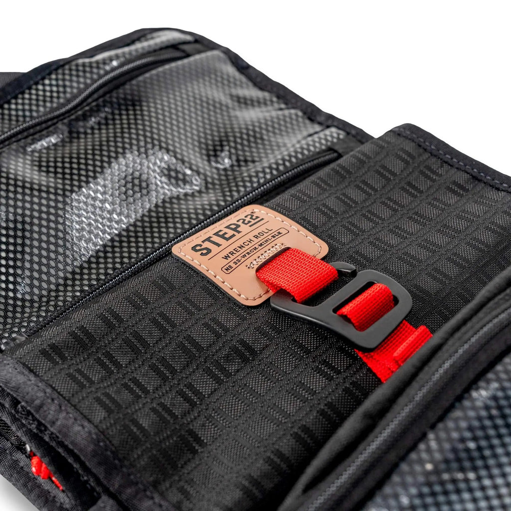 Pangolin™ Mini Tool Roll STEP 22 Gear
