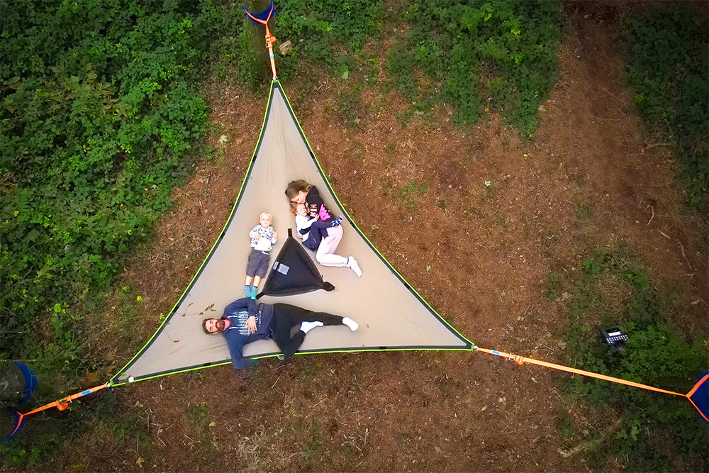 Tentsile Safari Trillium — Hamac 3 points 3 places, suspendu entre trois arbres