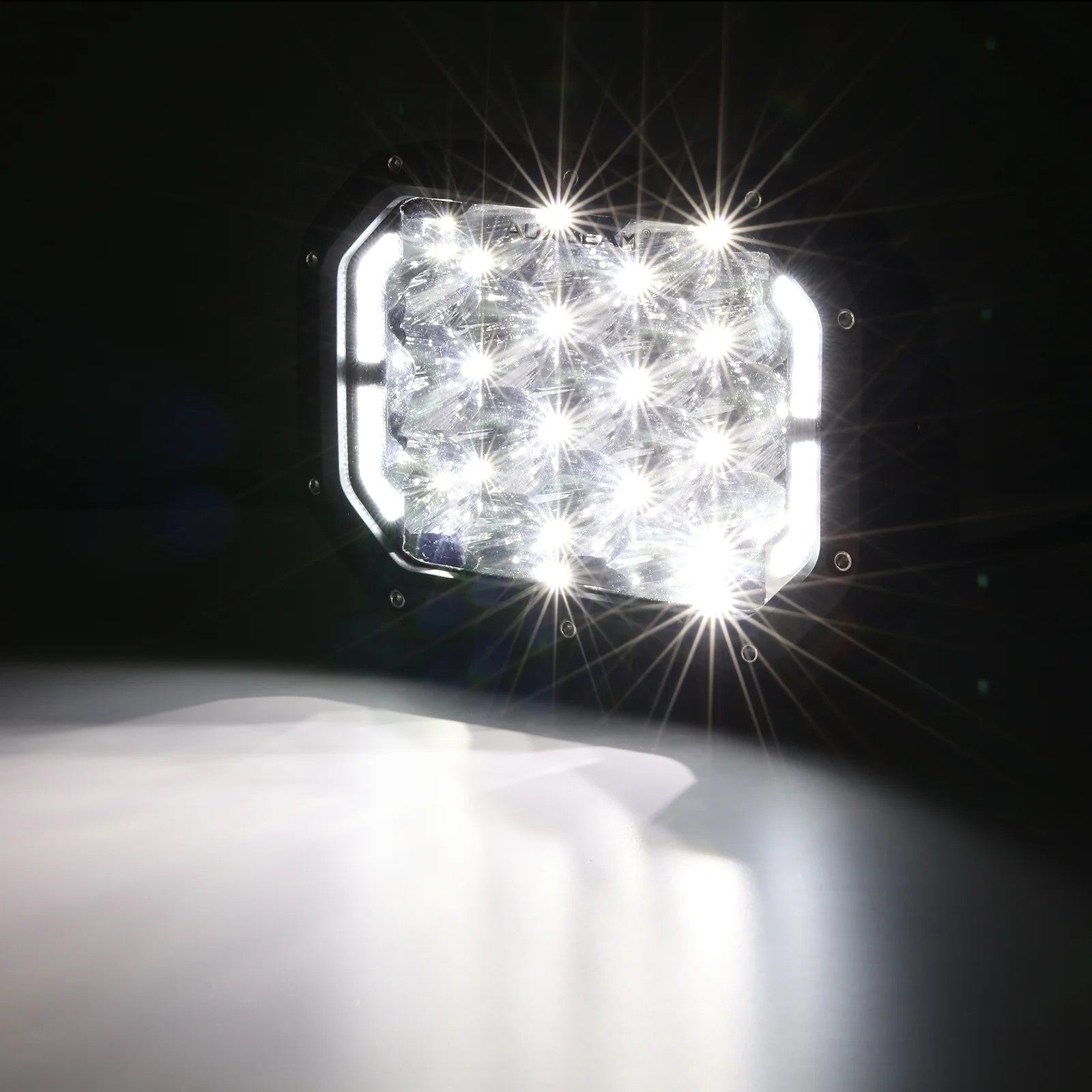 Auxbeam en situation : Feux de route blancs avec DRL - 7x5 pouces  (2 pièces)