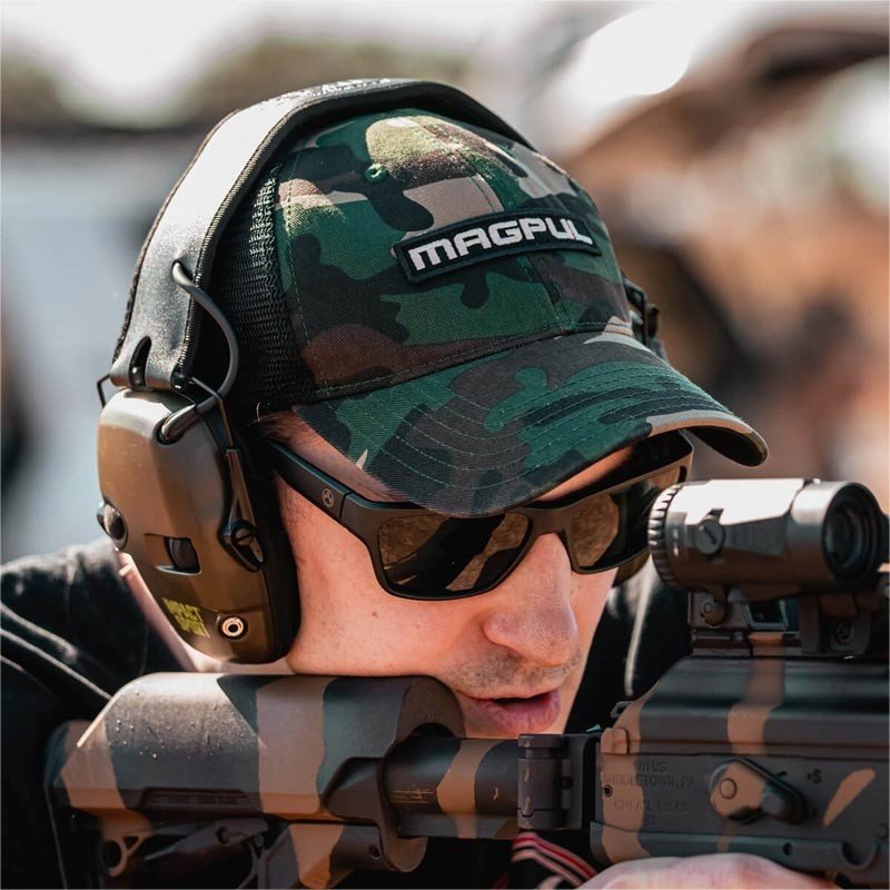 Casquette trucker Magpul Wordmark délavée camo