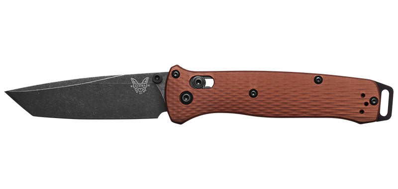 Couteau pliant Benchmade Bailout - Manche aluminium marron, lame battlewash, CPM MagnaCut, tranchant lisse