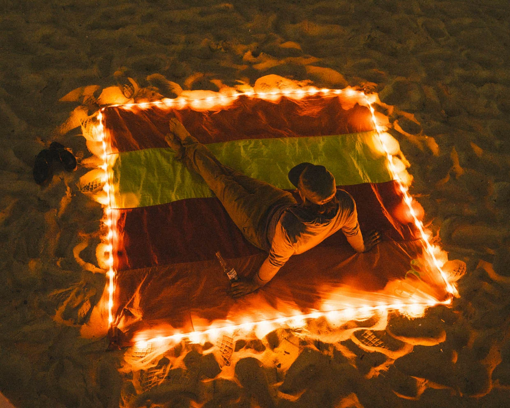 Islander™ Led Blanket Eno