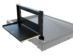 Table rabattable pour plateau coulissant de benne