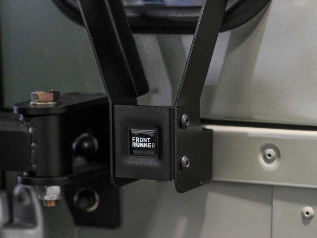 Supports latéraux pour Land Rover Defender