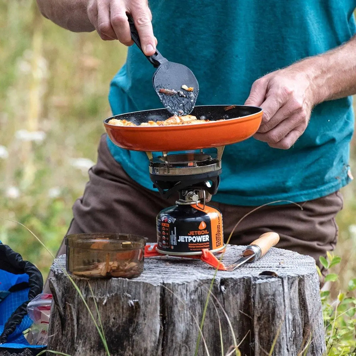 Jetboil en situation : Poêle Summit Skillet