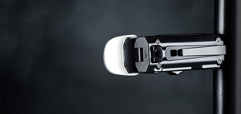 Lampe EDC Nitecore EDC09 1600 lumens tête pivotante