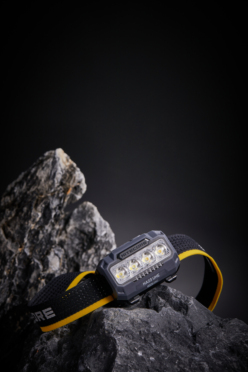 Lampe frontale Nitecore HA23 UHE 600 lumens piles AAA - Noir