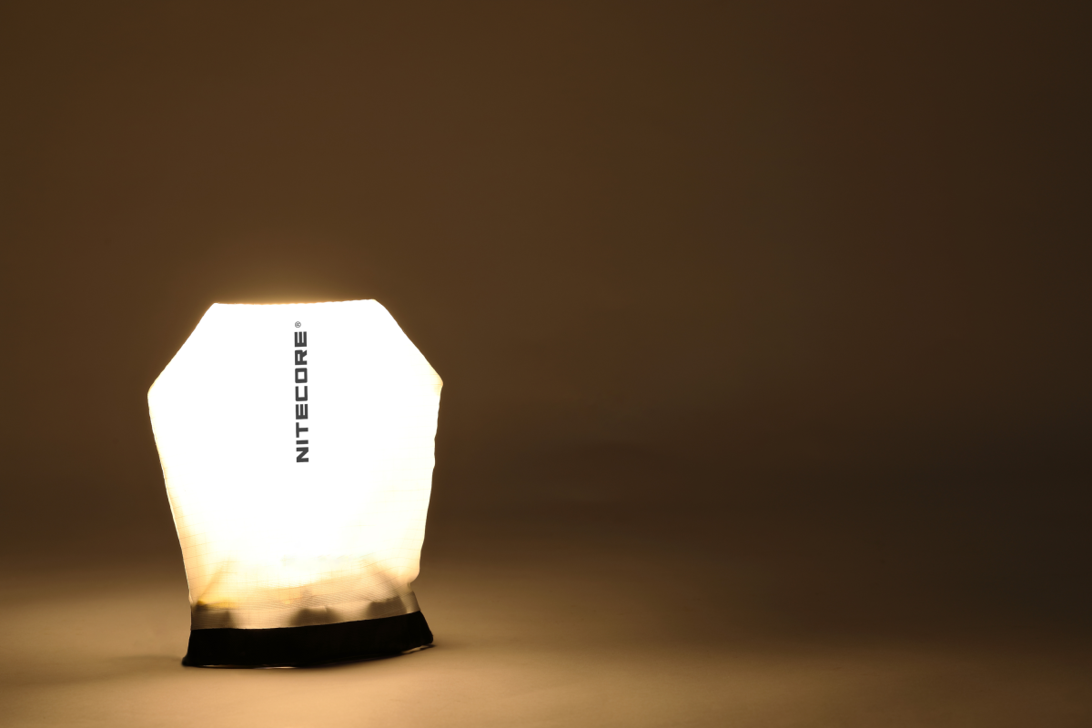 Lampe frontale Nitecore NU45 1700 lumens charge 1 h