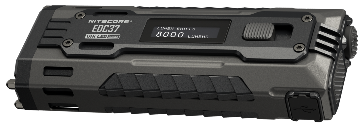 Lampe torche EDC Nitecore EDC37 8000 lumens écran OLED