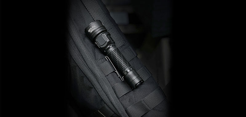 Lampe torche Nitecore MH25 Pro 3300 lumens portée 705 m
