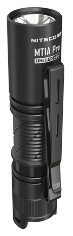 Lampe torche Nitecore MT1A Pro 800 lumens pile AA
