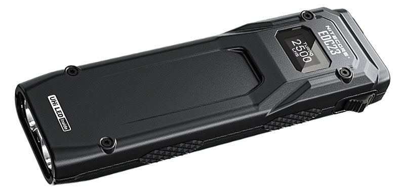 Lampe torche plate Nitecore EDC23 2500 lumens écran OLED