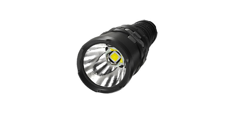 Lampe torche tactique Nitecore P10i 1800 lumens