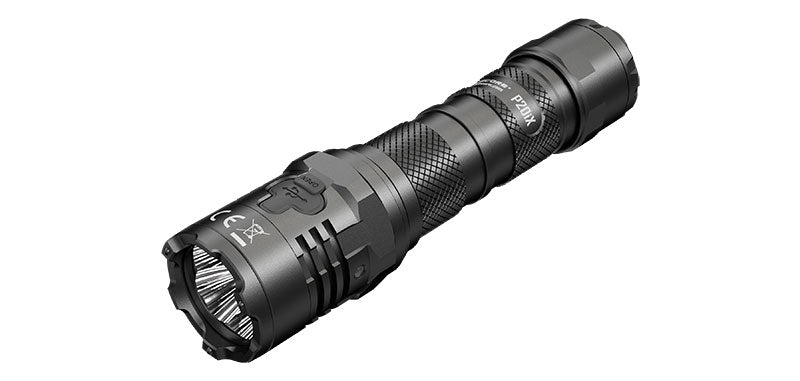 Lampe torche tactique Nitecore P20iX 4000 lumens