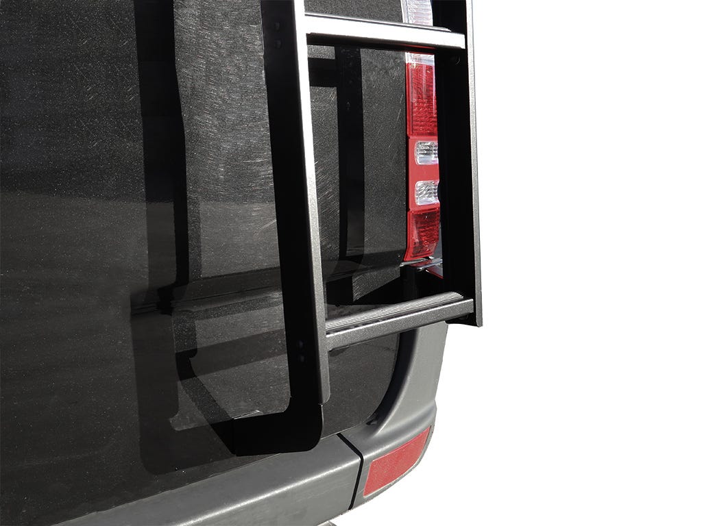 Échelle pour Mercedes-Benz Sprinter 906, Crafter et MAN TGE 