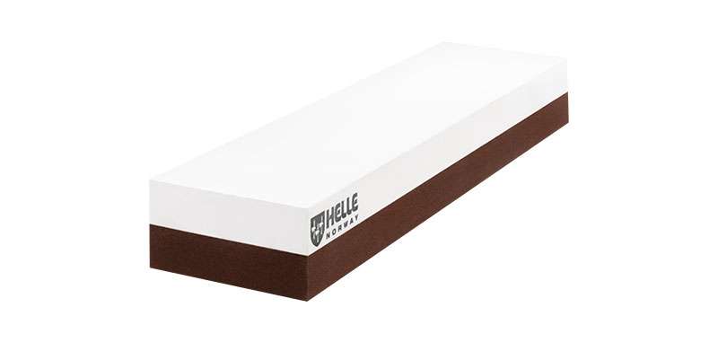 Pierre à aiguiser Helle avec étui cuir, taille S ou L - L