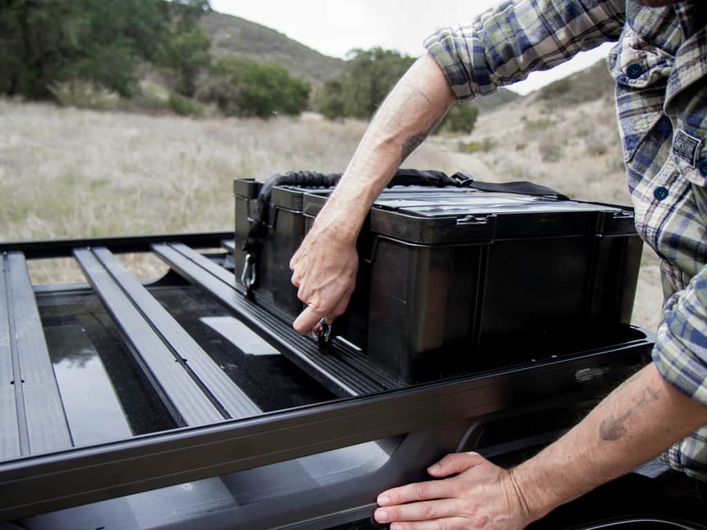https://www.dometic.com/media/catalog/product/t/-/t-18.jpg